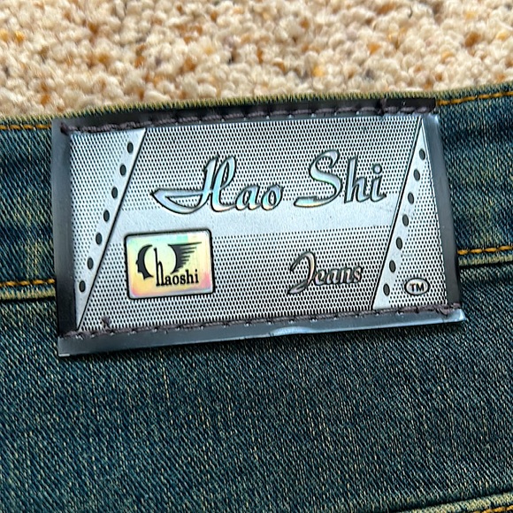 Kui Hesh Hao Shi Sexy Jeans with Velvet Swirl Patterns **Size 31 X 31** 🔥🔥 - Picture 7 of 7
